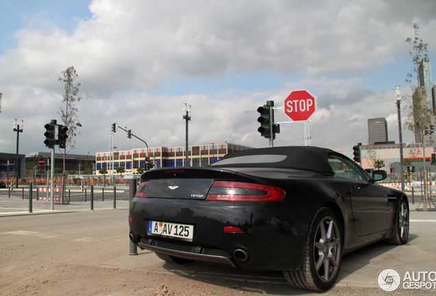 Aston Martin V8 Vantage Roadster