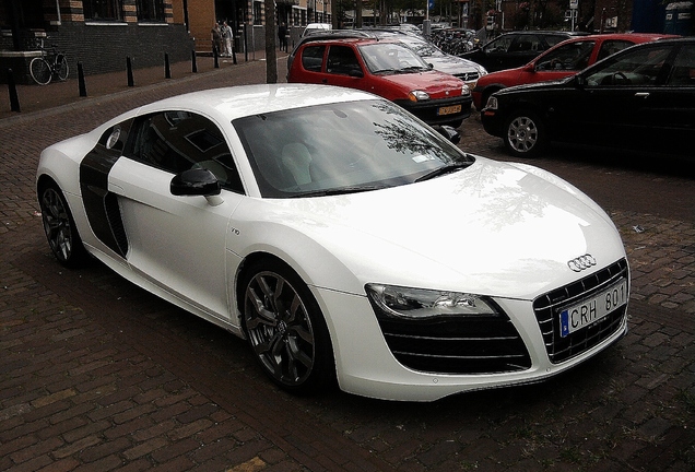 Audi R8 V10