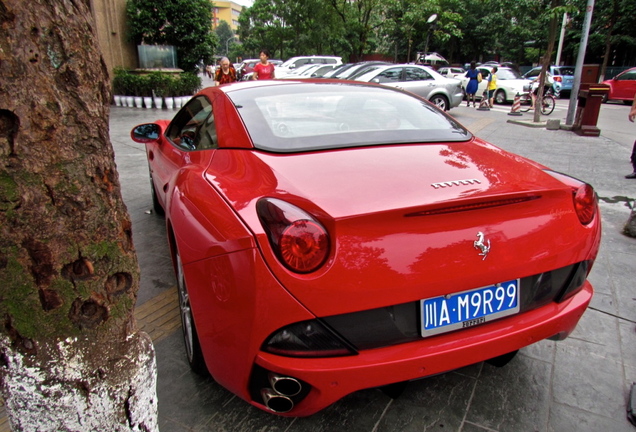 Ferrari California