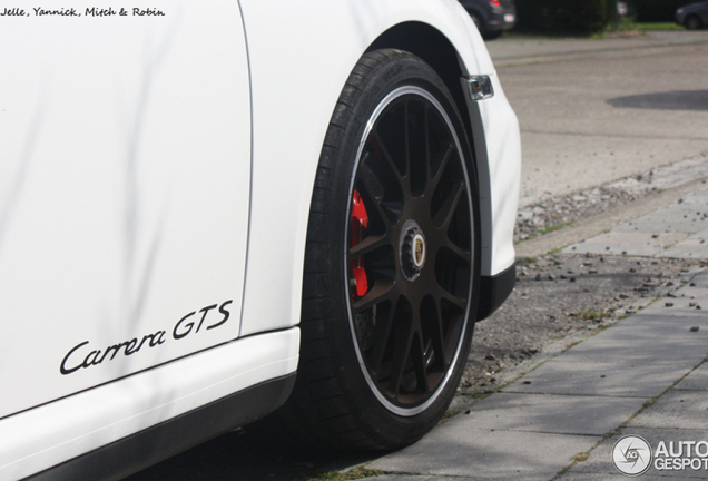 Porsche 997 Carrera GTS