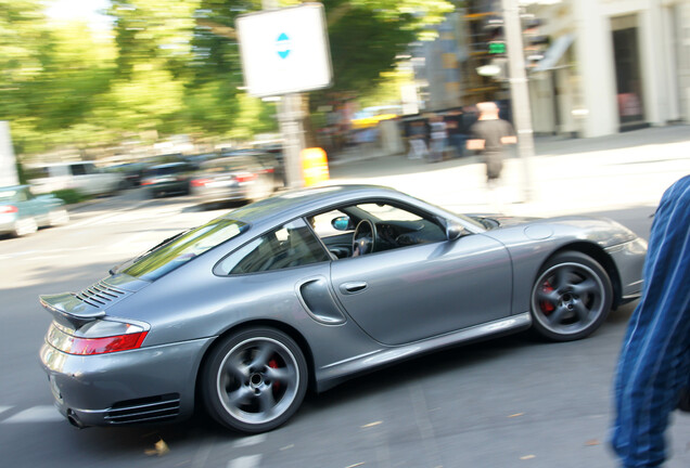 Porsche 996 Turbo