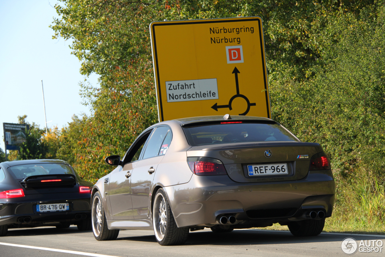 BMW M5 E60 2005