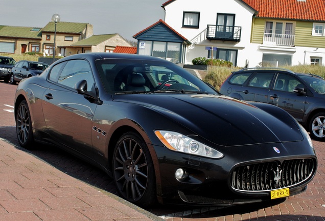 Maserati GranTurismo S Automatic