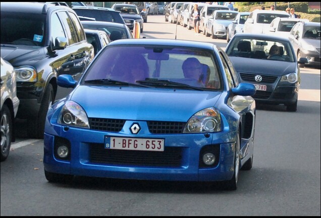 Renault Clio V6 Phase II