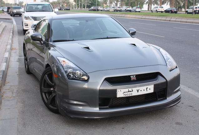 Nissan GT-R