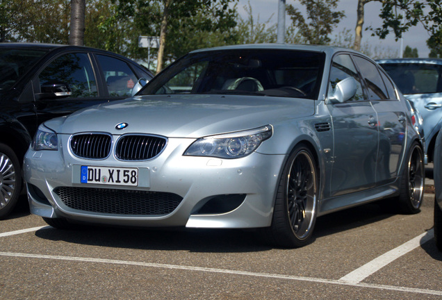 BMW M5 E60 2005