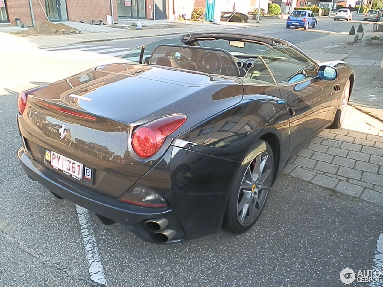 Ferrari California