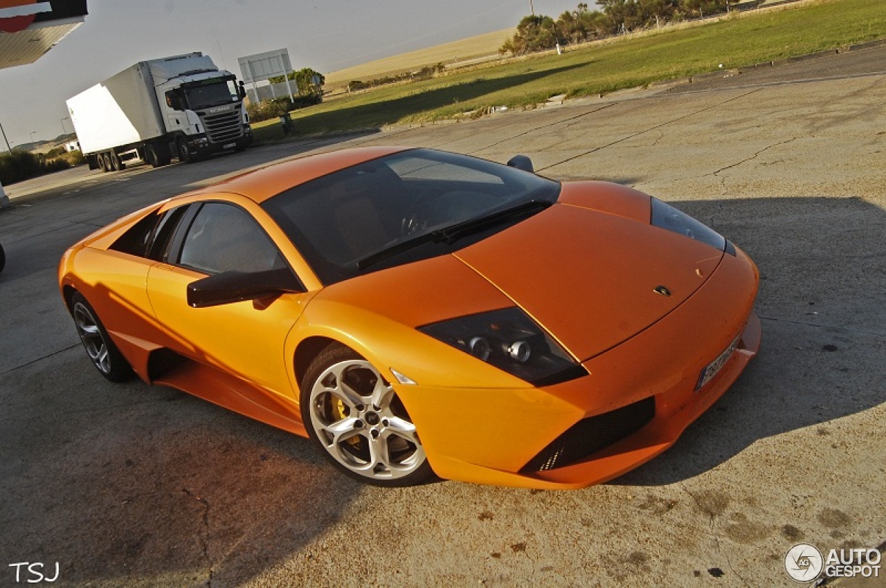 Lamborghini Murciélago LP640