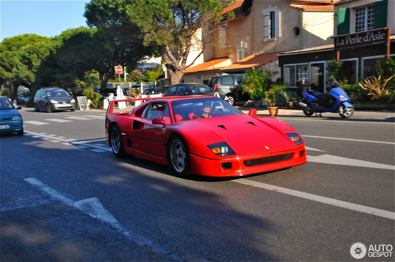 Ferrari F40