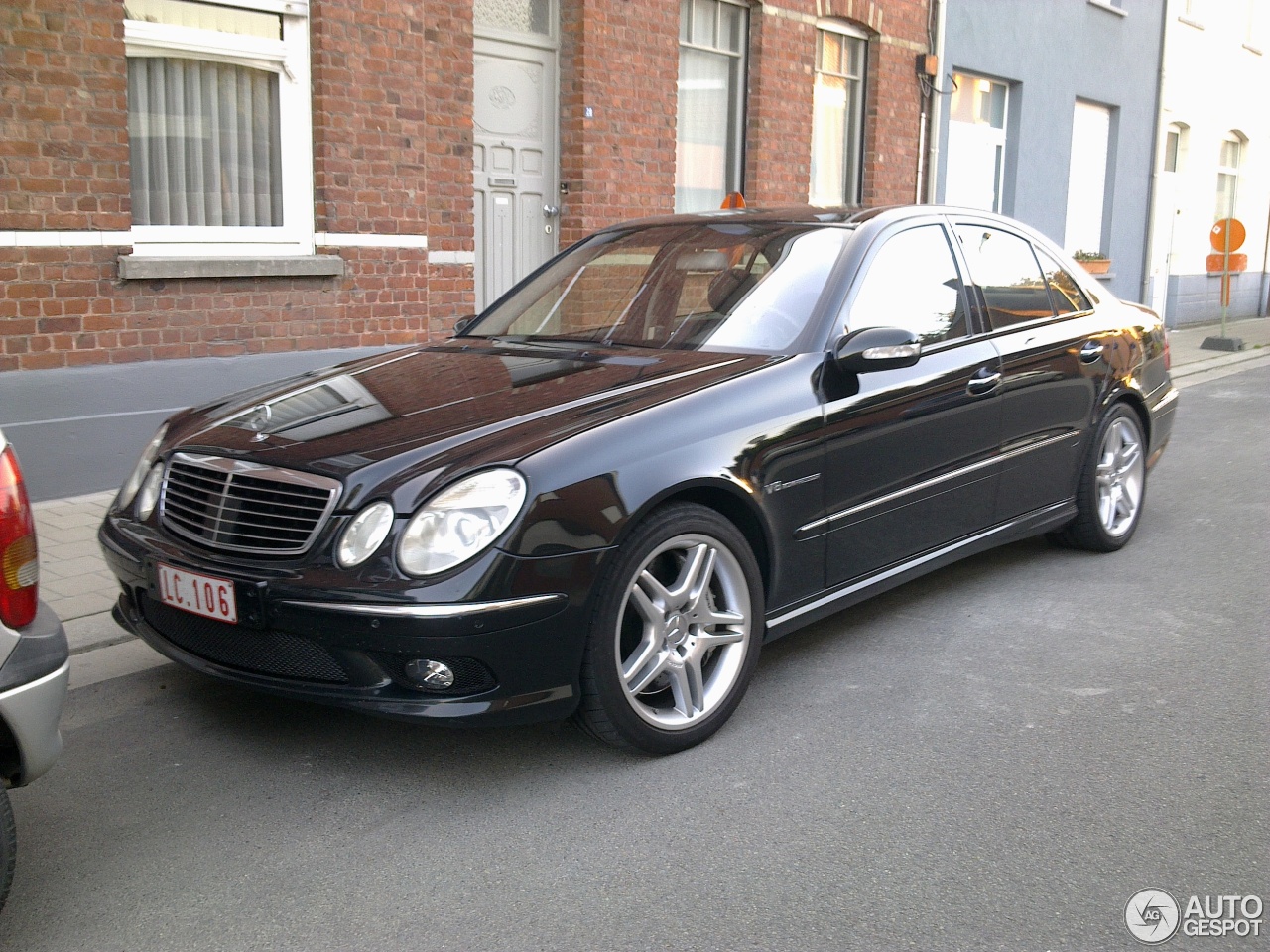 Mercedes-Benz E 55 AMG