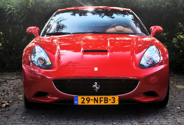 Ferrari California