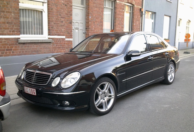 Mercedes-Benz E 55 AMG