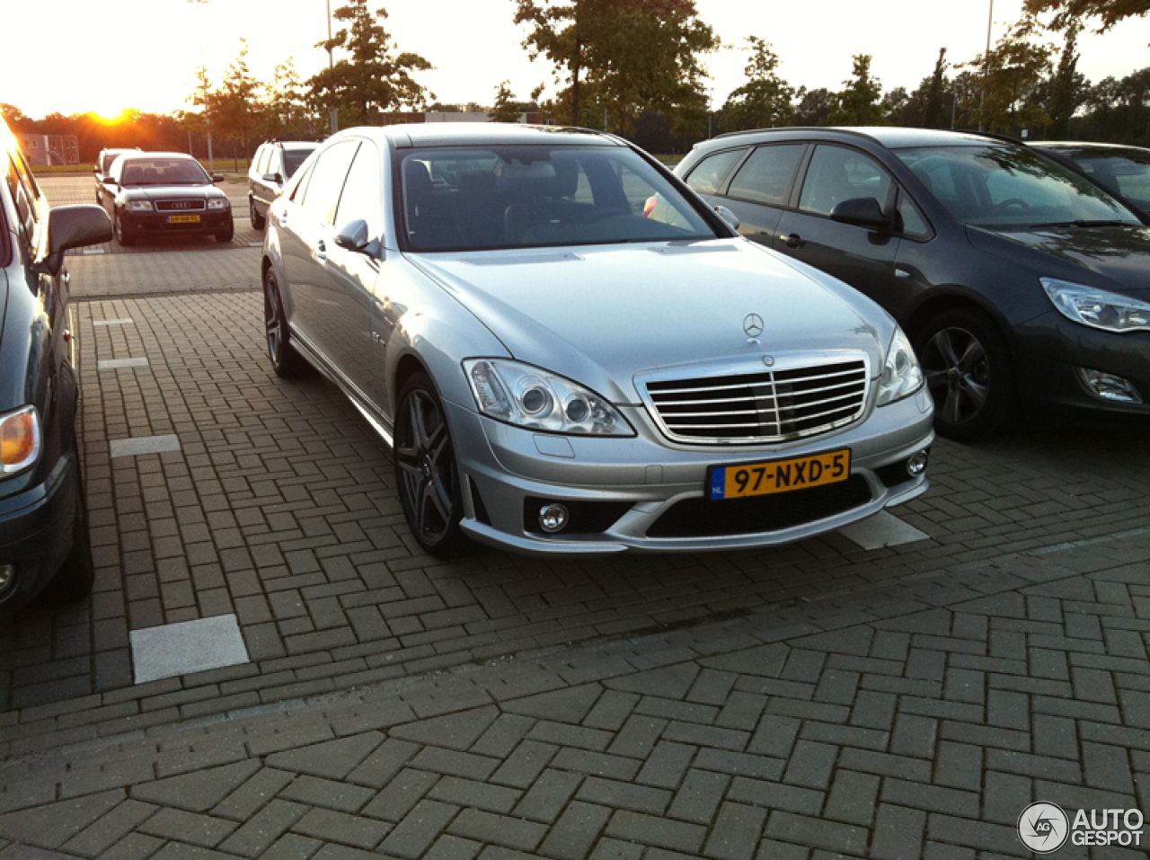 Mercedes-Benz S 63 AMG W221