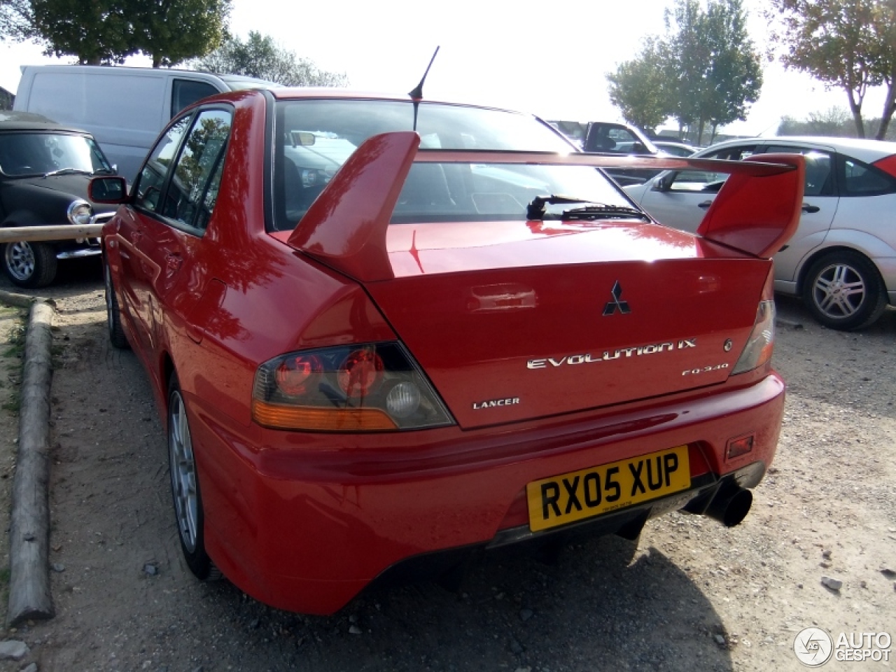 Mitsubishi Lancer Evolution IX MR FQ-340