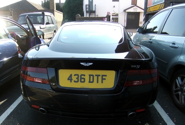 Aston Martin DB9