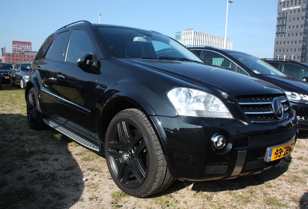 Mercedes-Benz ML 63 AMG W164