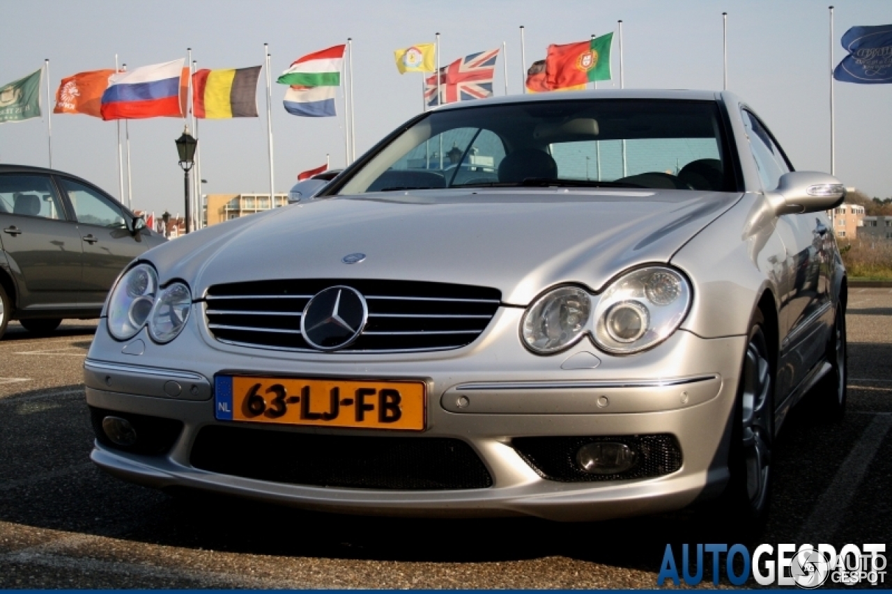 Mercedes-Benz CLK 55 AMG