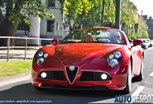 Alfa Romeo 8C Spider