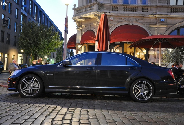 Mercedes-Benz S 63 AMG W221 2010