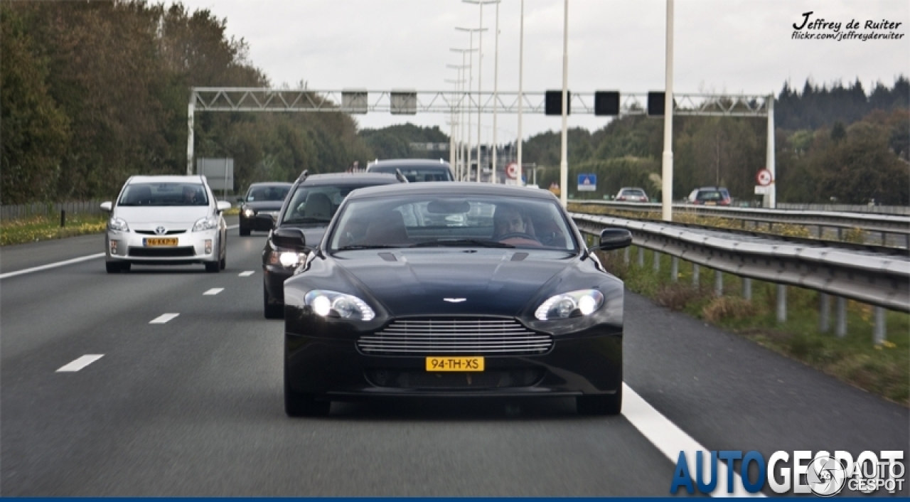 Aston Martin V8 Vantage