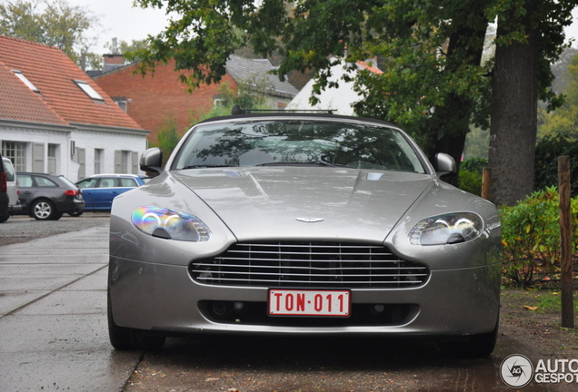 Aston Martin V8 Vantage Roadster