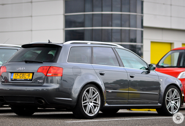 Audi RS4 Avant B7