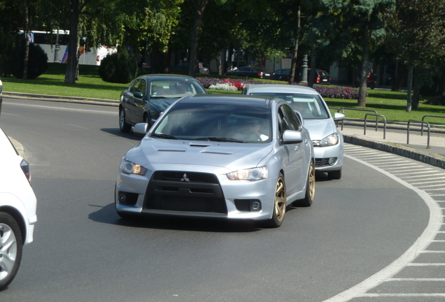 Mitsubishi Lancer Evolution X