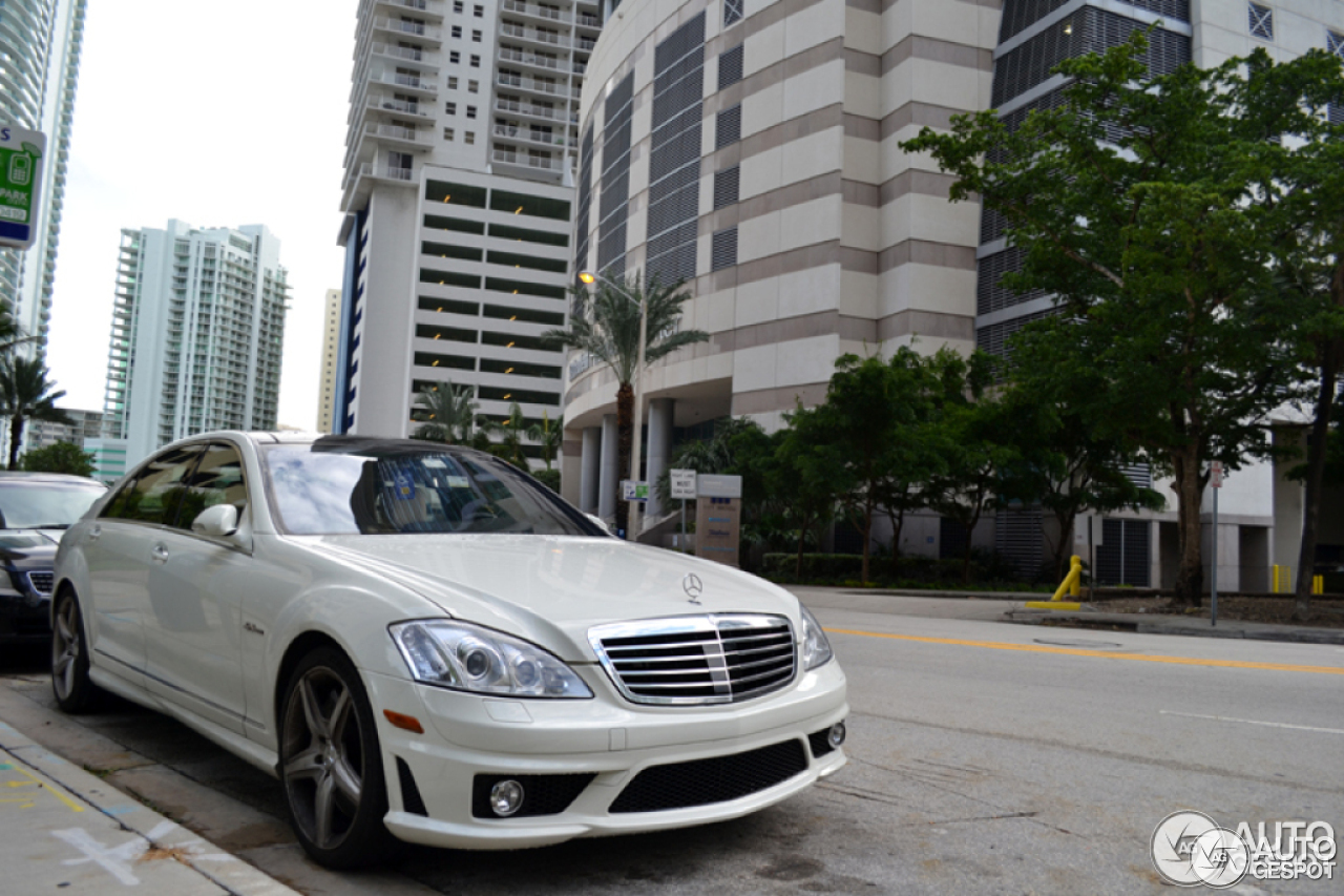 Mercedes-Benz S 63 AMG W221