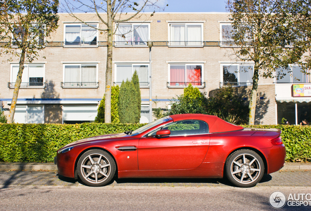 Aston Martin V8 Vantage Roadster