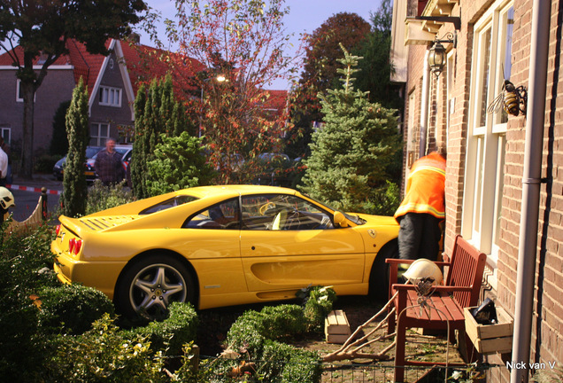 Ferrari F355 GTS