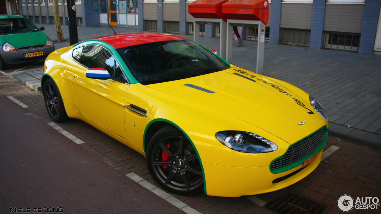 Aston Martin V8 Vantage