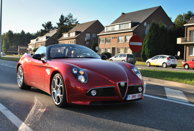 Alfa Romeo 8C Spider