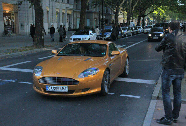 Aston Martin DB9