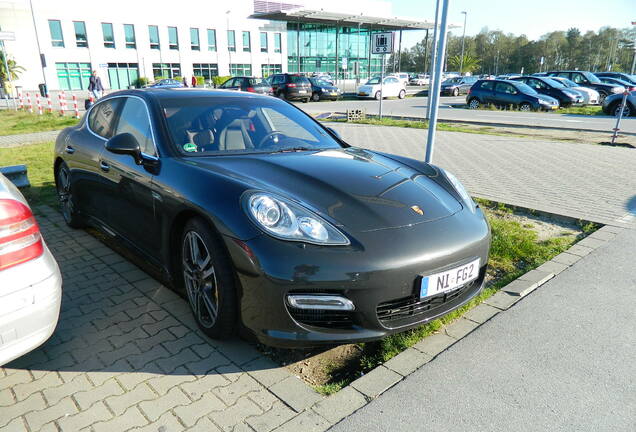 Porsche 970 Panamera Turbo MkI