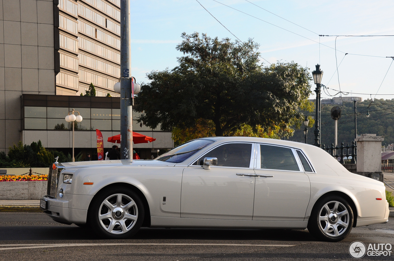 Rolls-Royce Phantom