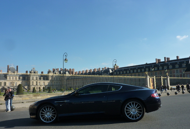 Aston Martin DB9