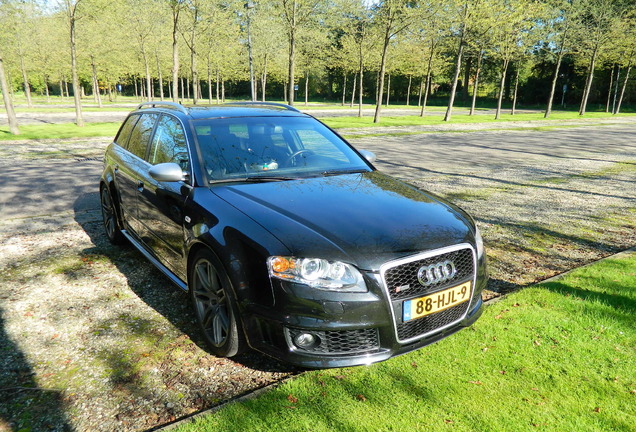 Audi RS4 Avant B7