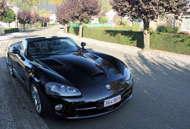 Dodge Viper SRT-10 Roadster 2003