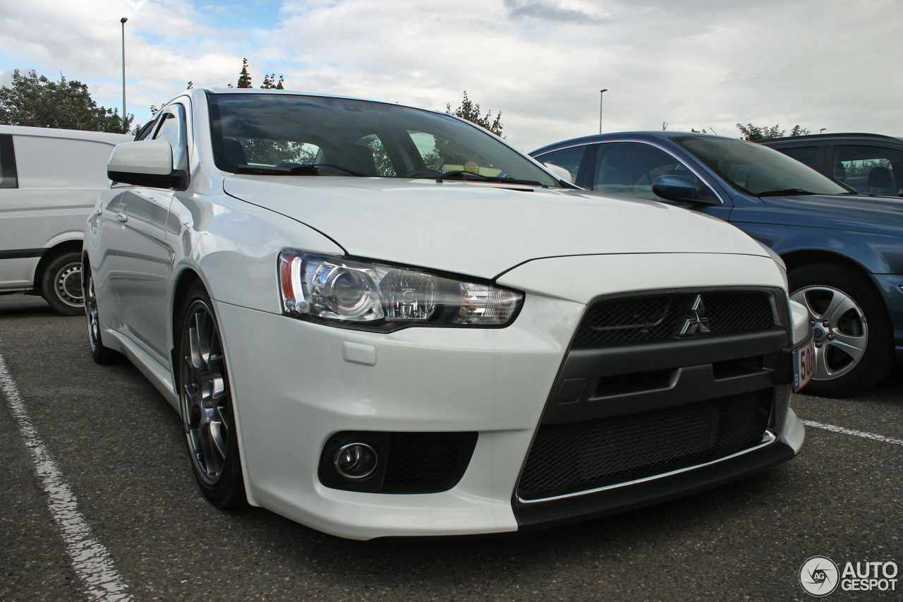 Mitsubishi Lancer Evolution X MR