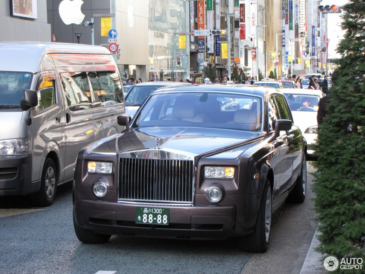 Rolls-Royce Phantom EWB