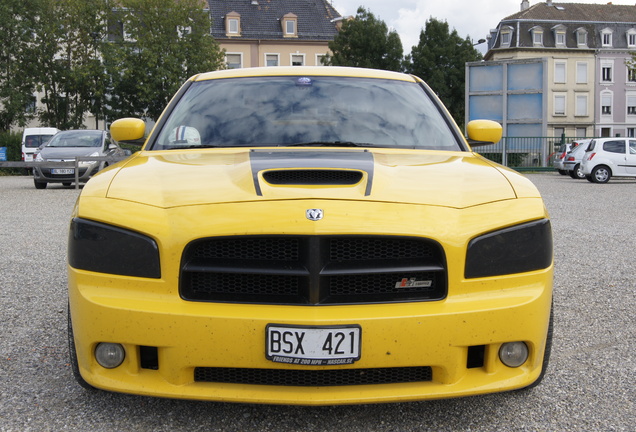 Dodge Charger SRT-8 Super Bee