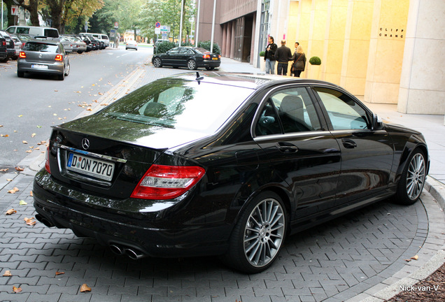 Mercedes-Benz C 63 AMG W204