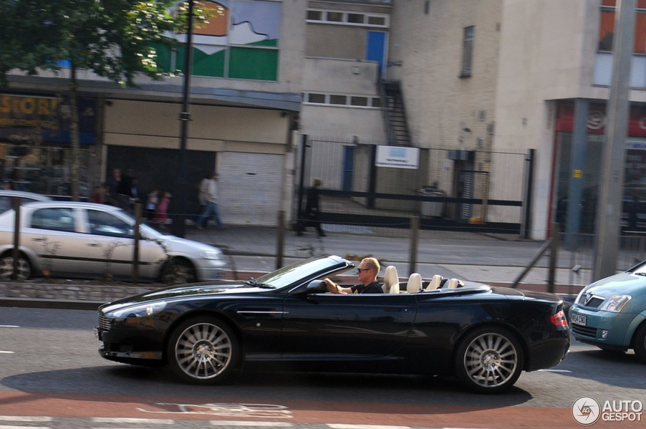 Aston Martin DB9 Volante