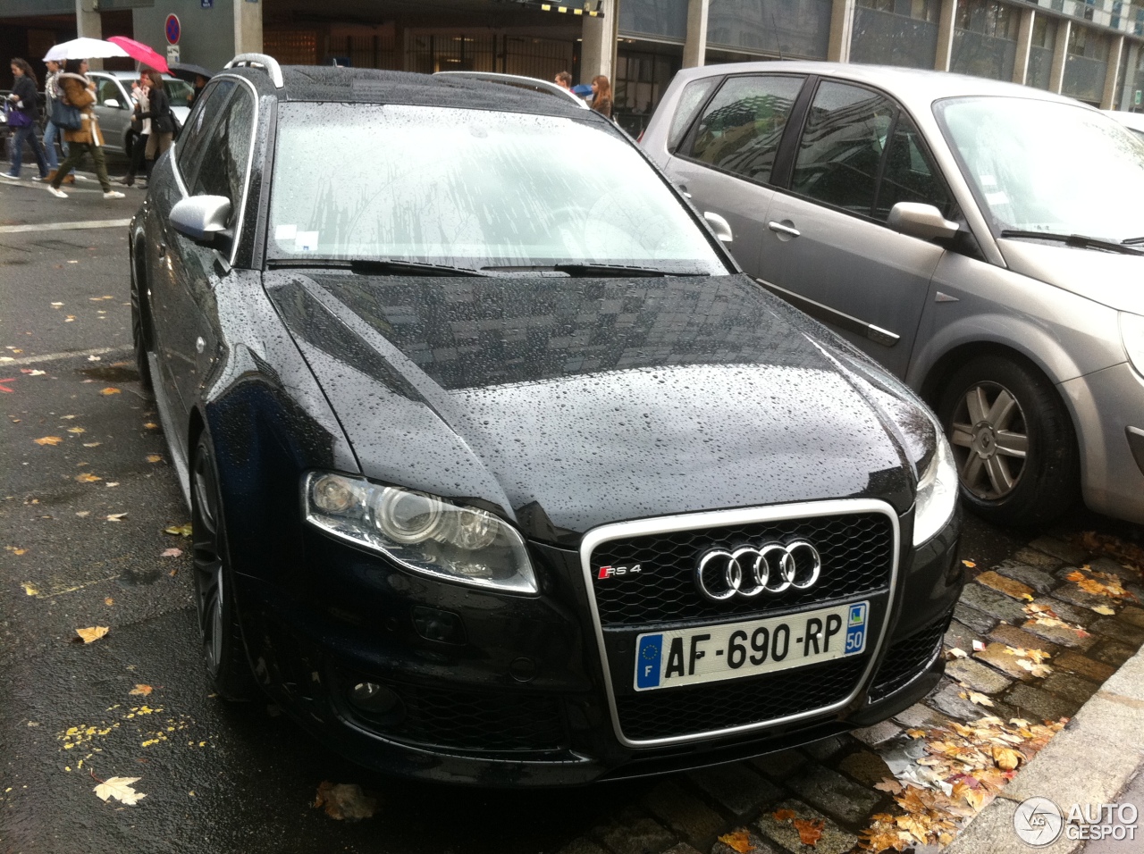 Audi RS4 Avant B7