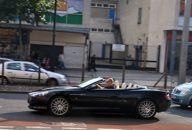 Aston Martin DB9 Volante