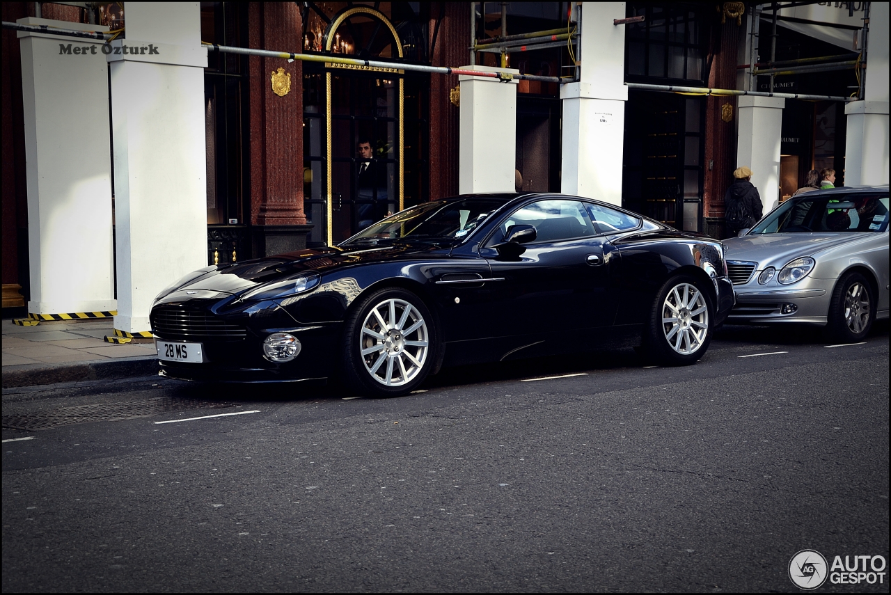 Aston Martin Vanquish S