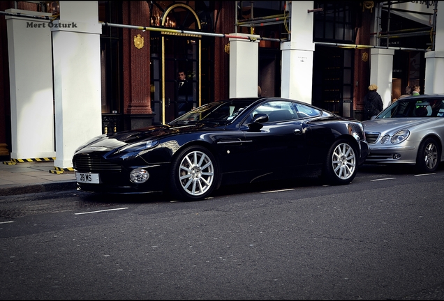 Aston Martin Vanquish S