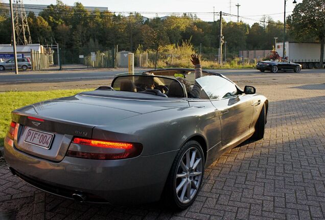 Aston Martin DB9 Volante