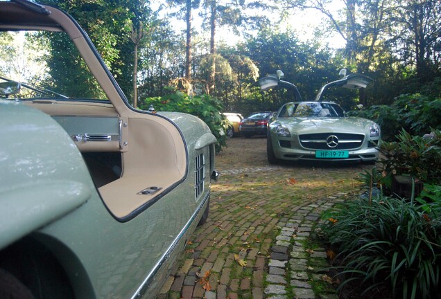 Mercedes-Benz 300SL Gullwing