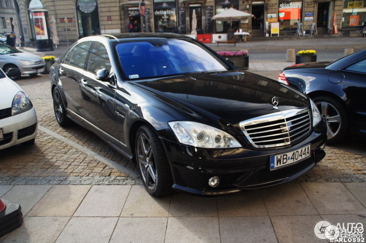 Mercedes-Benz S 65 AMG V221